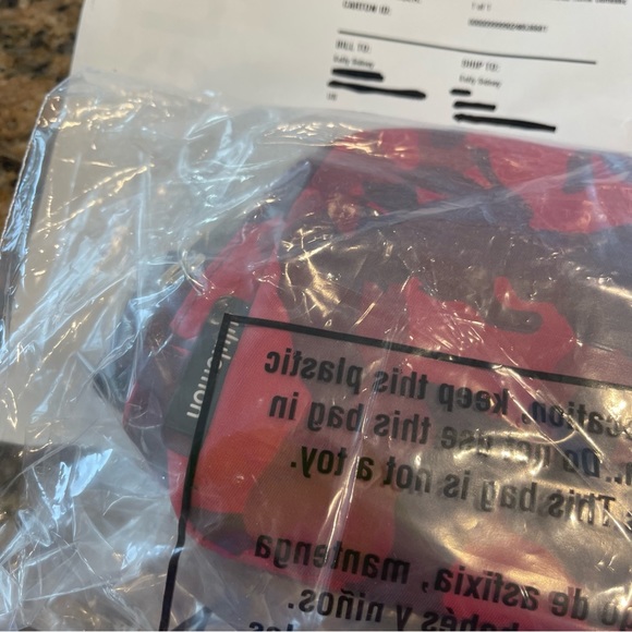 NWT Everywhere Belt Bag Limited Edition Chinese New Year Red Rabbit Print Camo - Picture 8 of 16